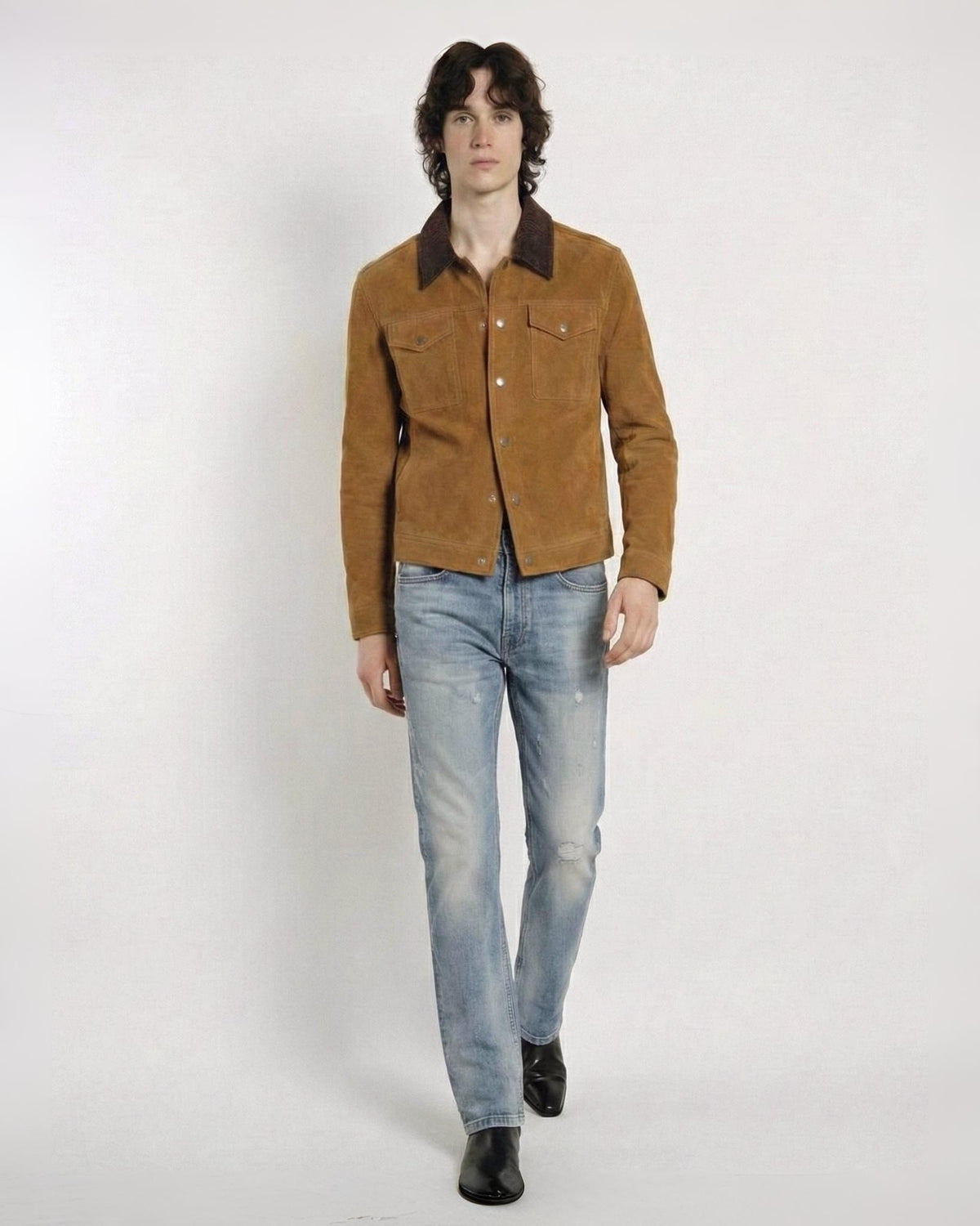 ライトブルーのスリムストレートフィットジーンズ