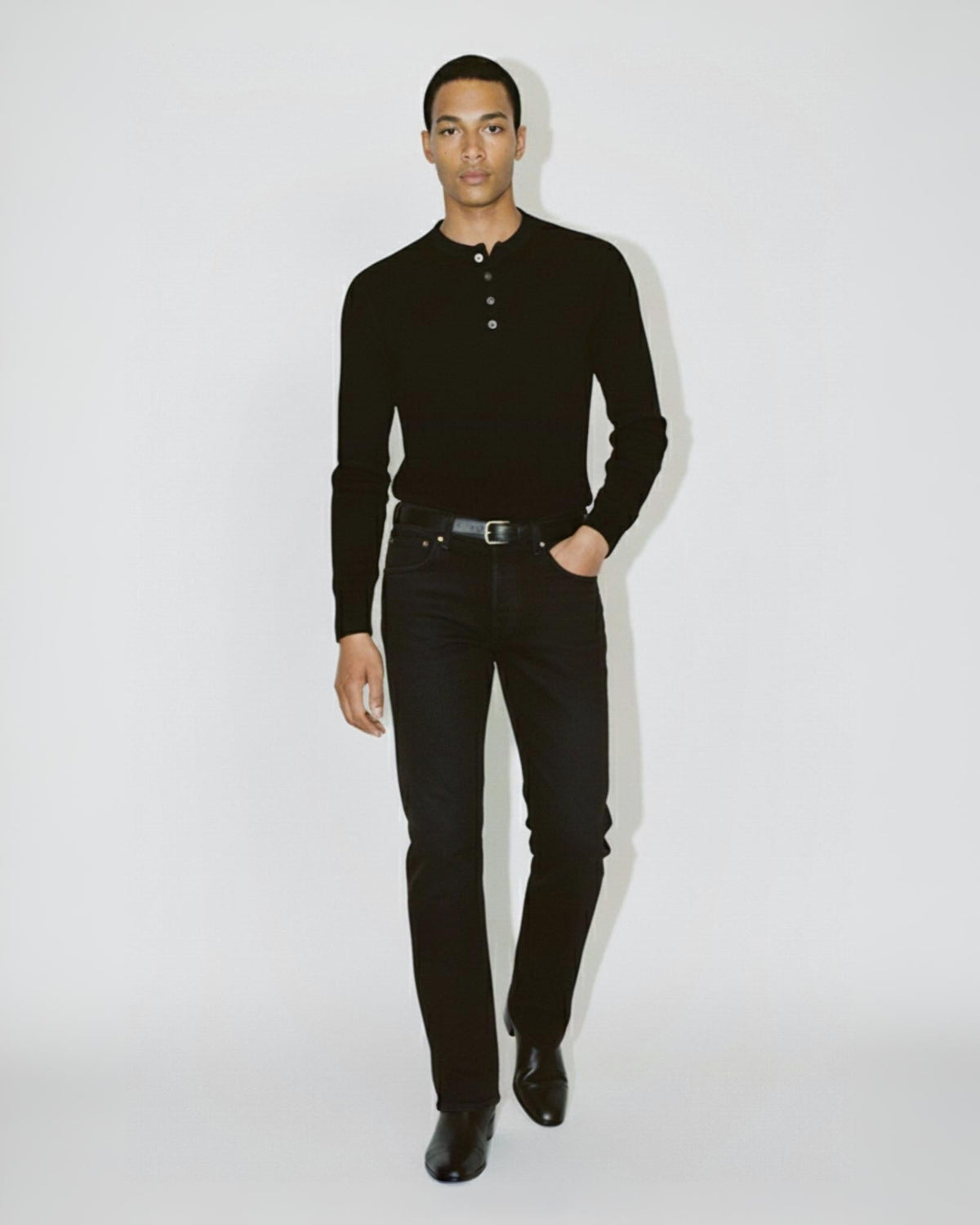 Boot Cut Jeans in Black Denim