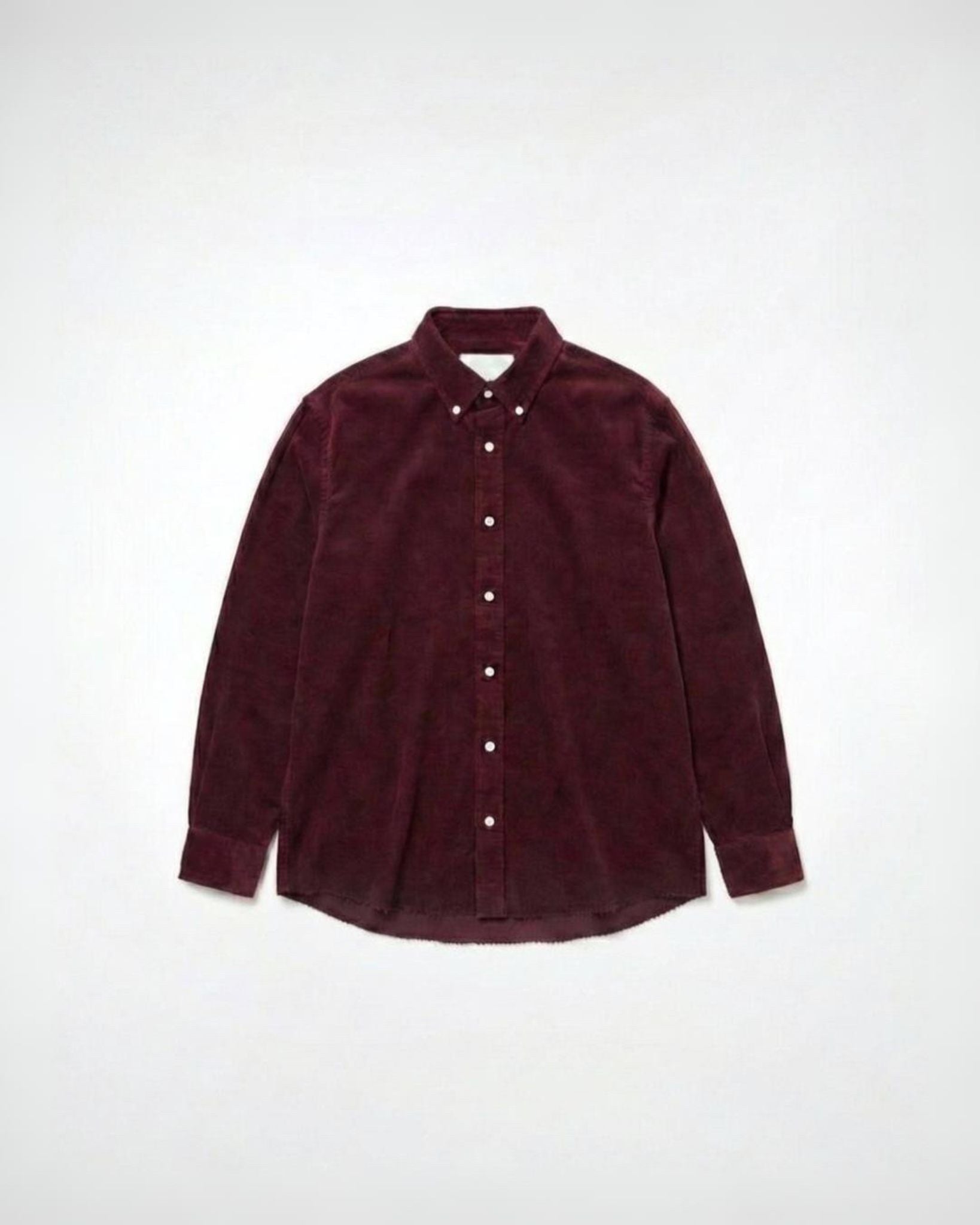 ほつれ加工のコードボタンダウンシャツ（バーガンディ）