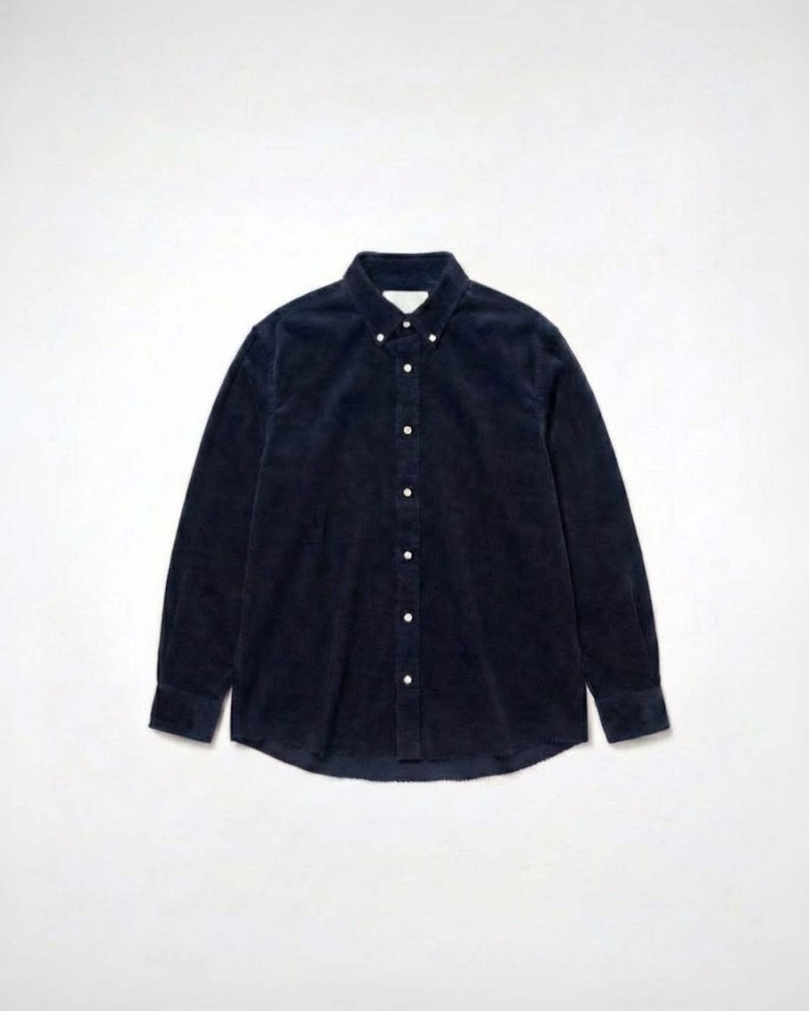 ネイビーのほつれコードボタンダウンシャツ